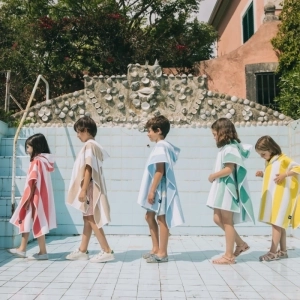 kinderponcho roos